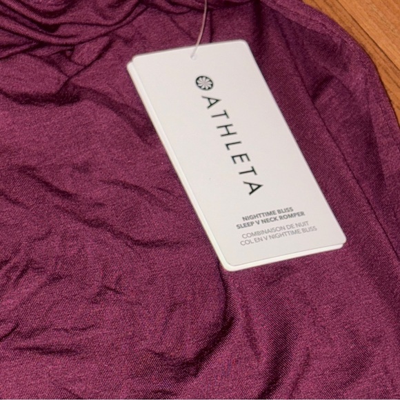 ATHLETA nighttime bliss sleep romper - Picture 4 of 5